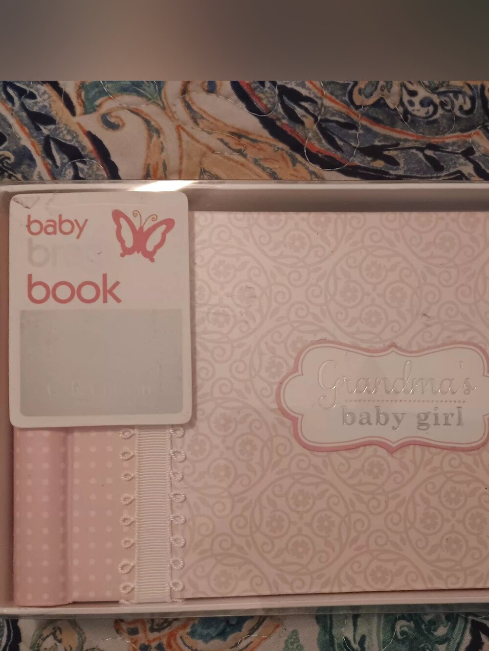 2013 C. R. Gibson Bella Grandma's Baby Girl Brag Book Baby Photo Album 4 1/2 x 7